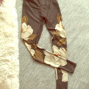 One of a kind Society6 magnolia printed leggings